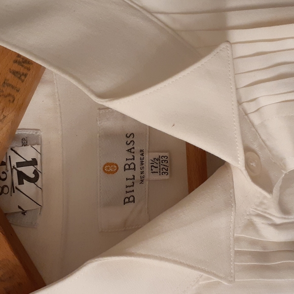 Mens Bill Blass Black Tuxedo - Picture 5 of 16